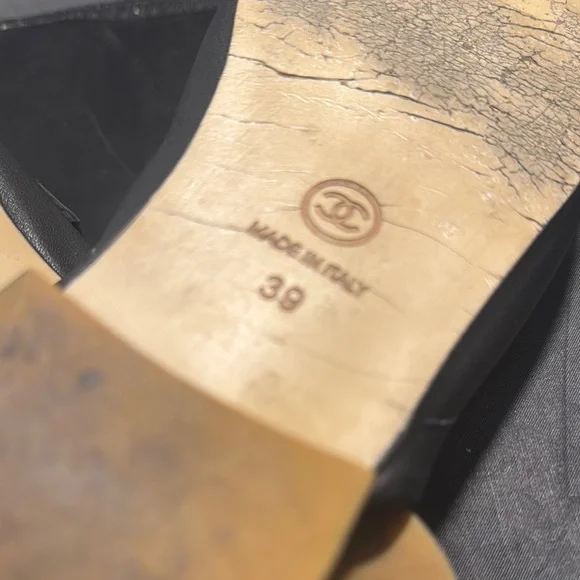 CHANEL Black Leather Mules with Gold Logo - Picture 8 of 13